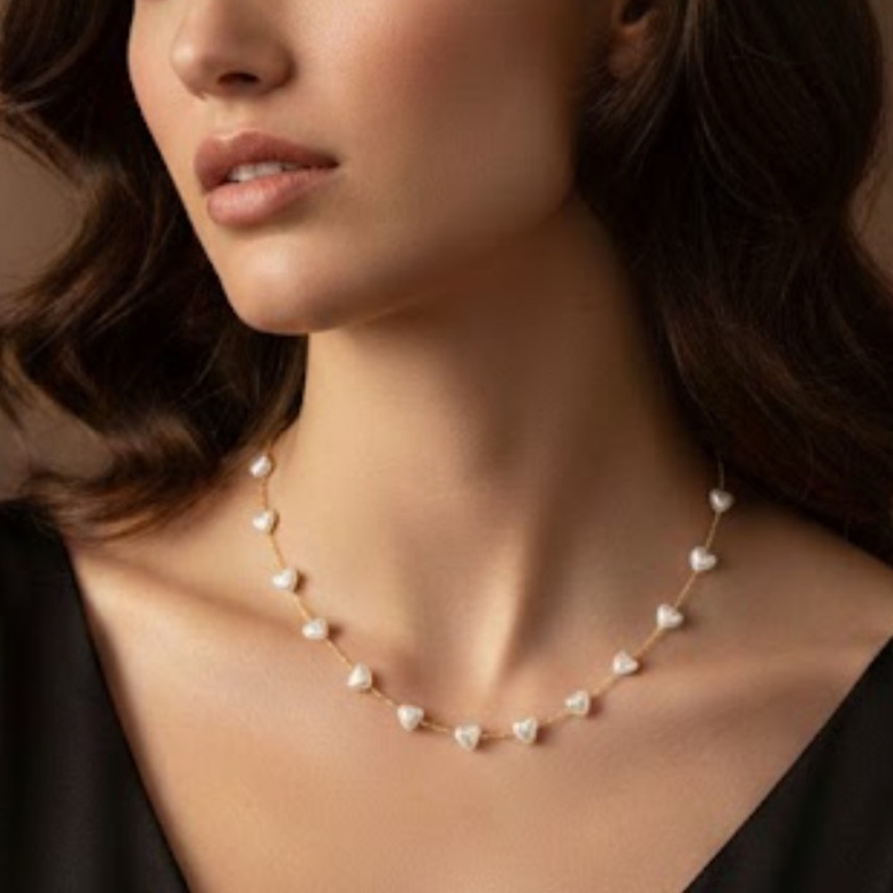 Elegant Pearl Necklace